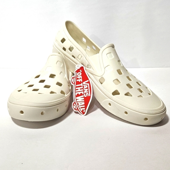 Vans Shoes - NWT Vans Slip-On Mule TRK Marshmallow White Sneakers Water Shoe Sandals